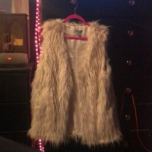 Cream faux fur vest
